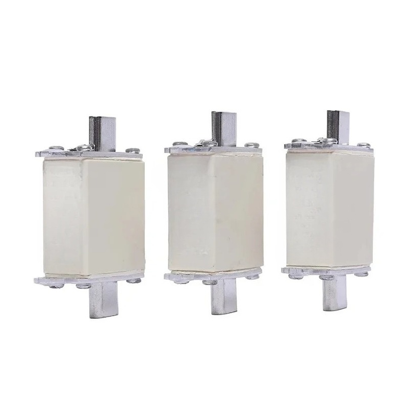 Low Voltage/Fast Fuse New Orig - đánh giá và giá Electronics & Gadgets Starting With C